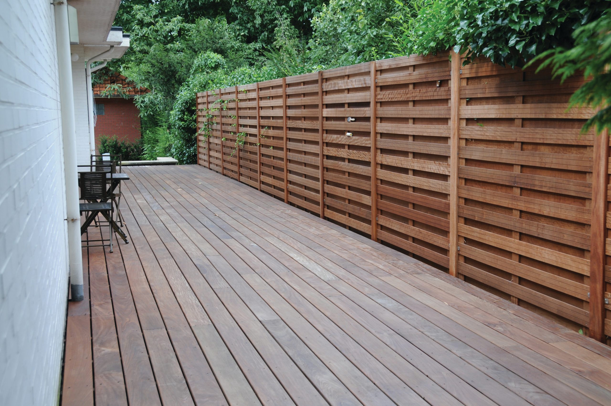 Hardwood Fence Panel (Charmant) – Vertical, Slatted – 1800×1800 mm - Image 2